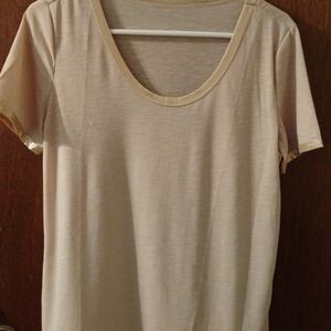 SHEIN Beige Short Sleeve Tee